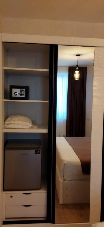 Vere Corner Hotel Тбилиси Екстериор снимка