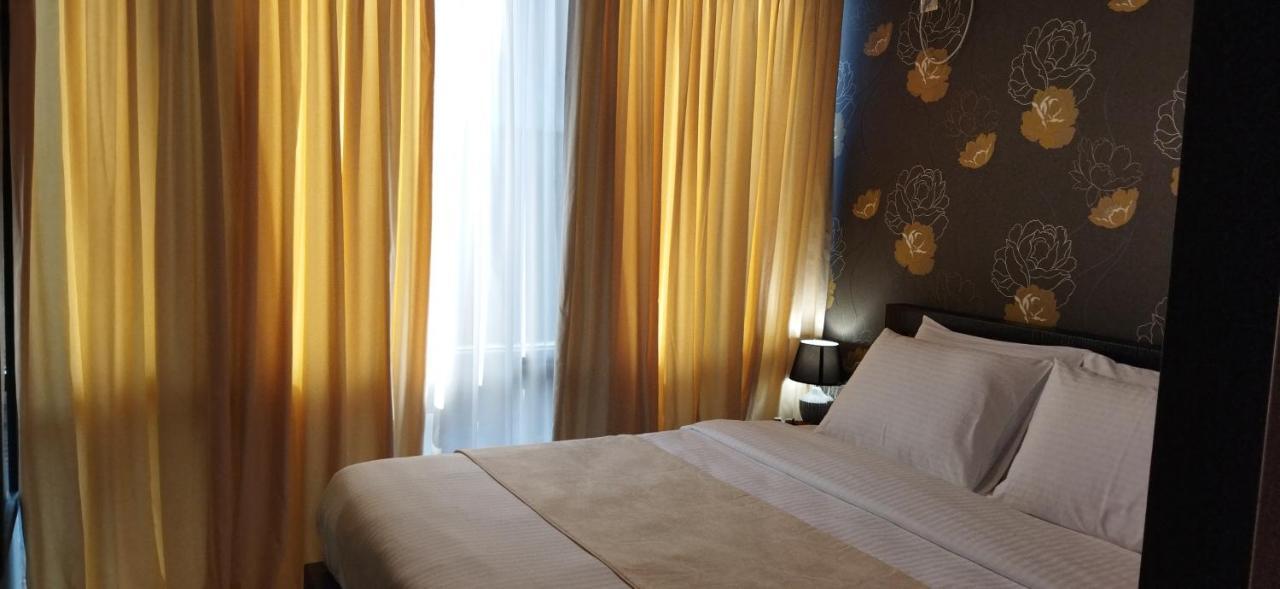 Vere Corner Hotel Тбилиси Екстериор снимка