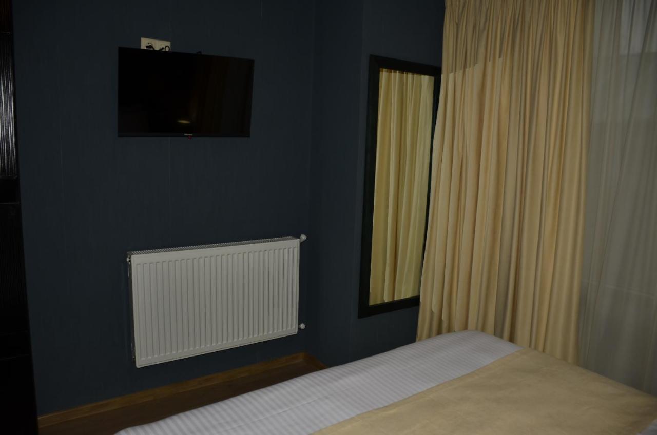 Vere Corner Hotel Тбилиси Екстериор снимка