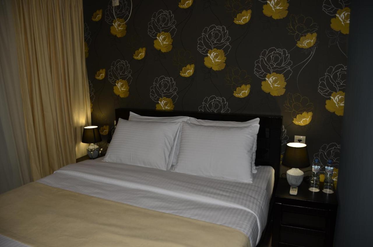 Vere Corner Hotel Тбилиси Екстериор снимка