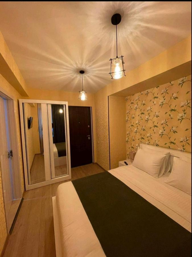 Vere Corner Hotel Тбилиси Екстериор снимка